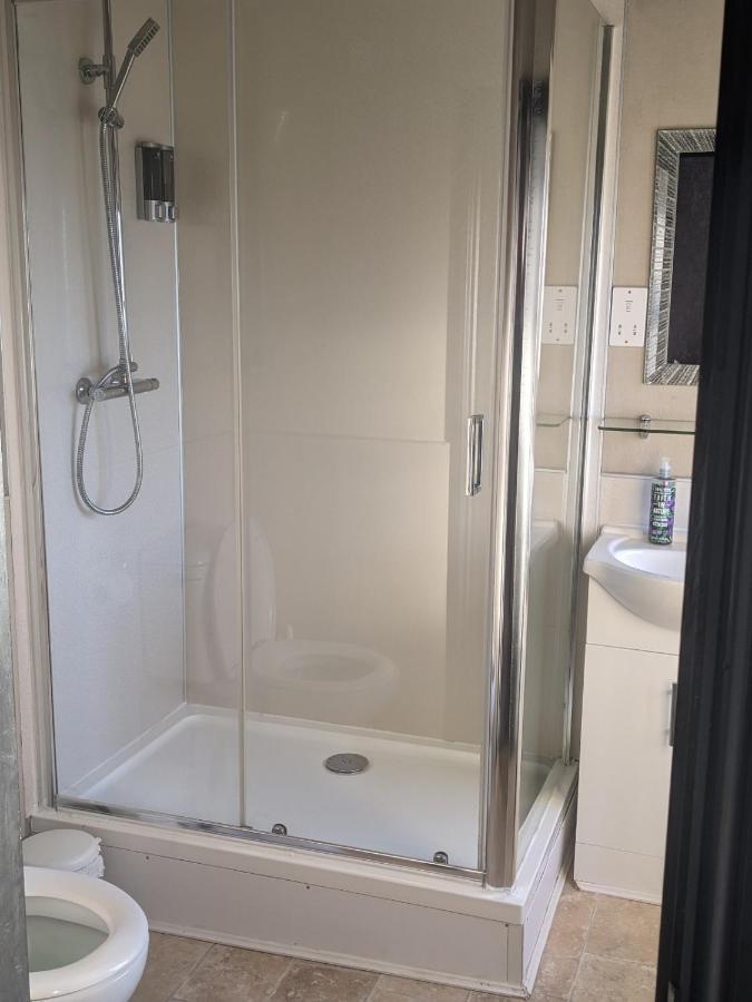 London Inn Saint Neot 外观 照片